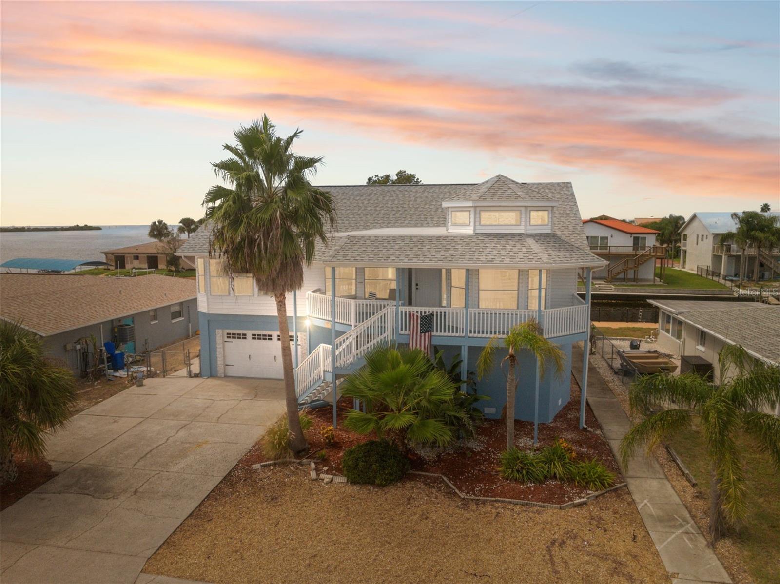 13521 Stacey Dr
