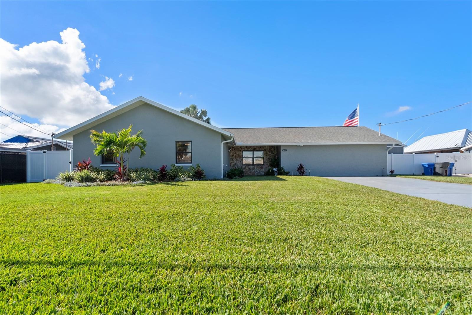 3422 W Shell Point Rd