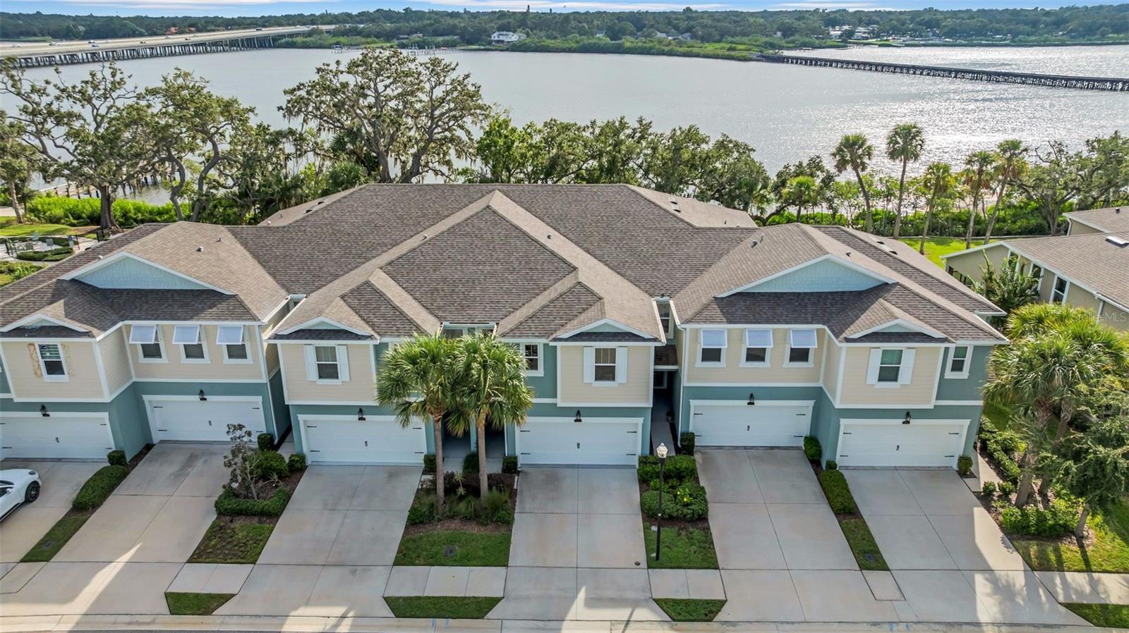 4007 Palm Key Ave