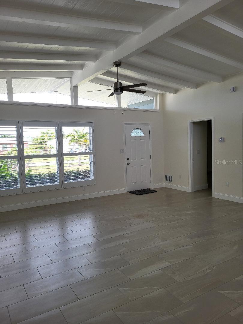 828 Blue Heron Blvd
