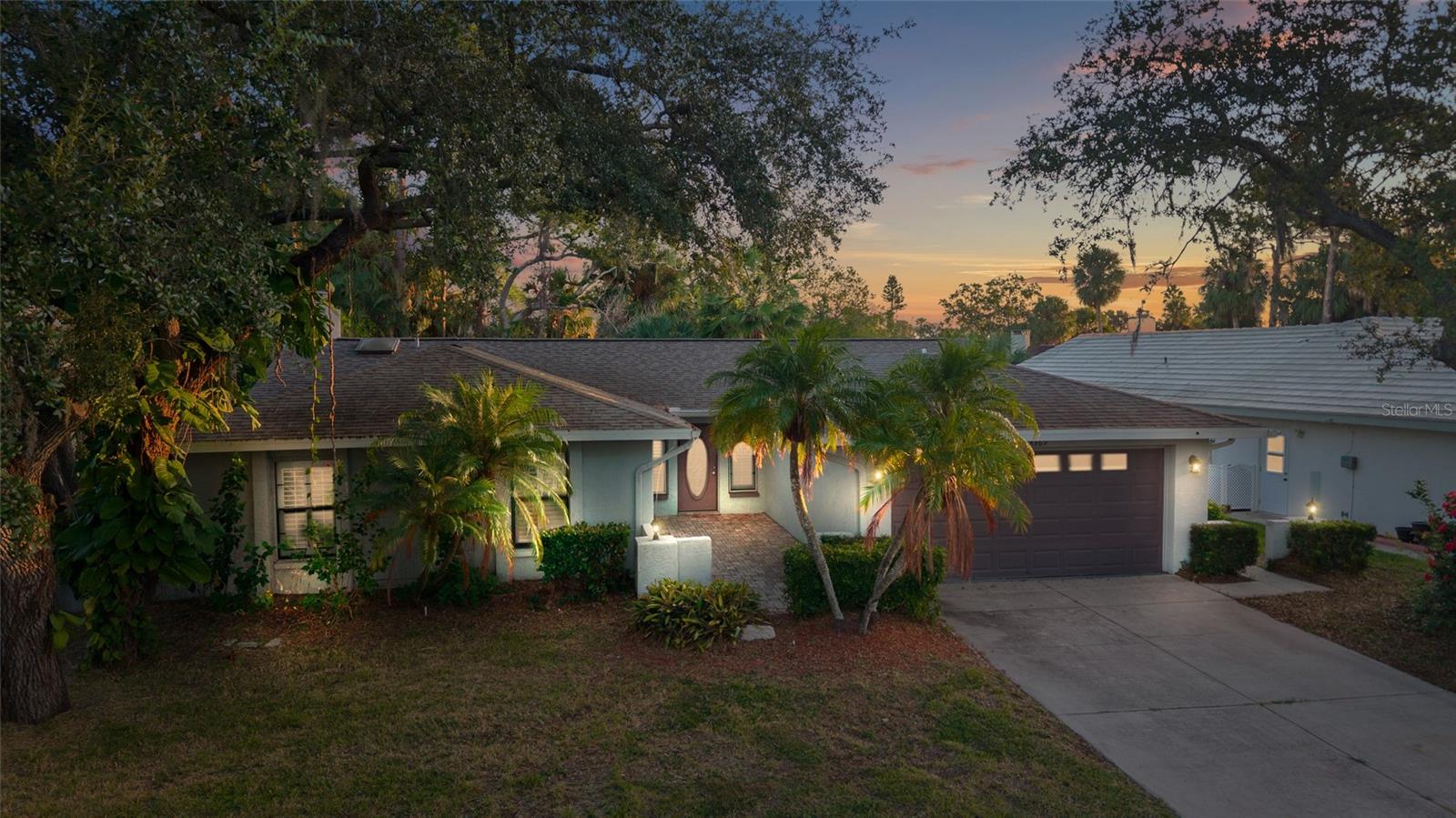 4369 Marine Pkwy photo 1