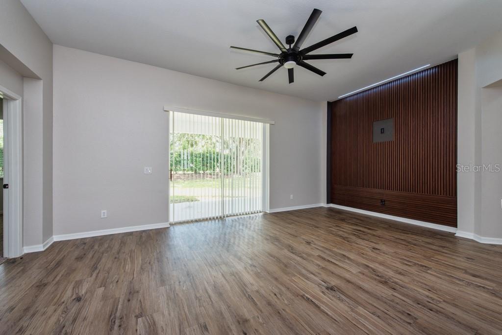 11104 Holly Cone Dr