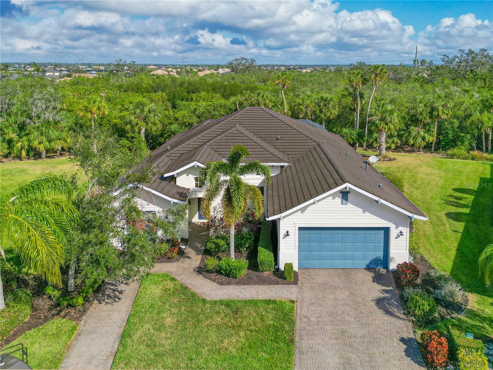 931 Mangrove Edge CT photo 1