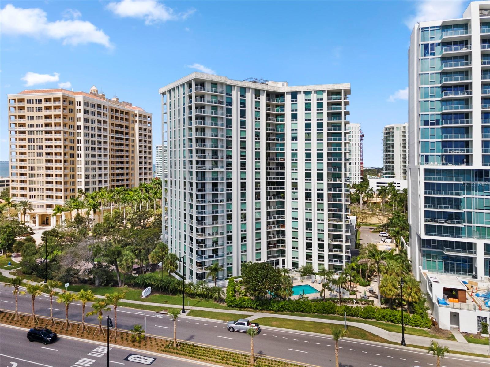 1111 N Gulfstream Ave #6B photo 1