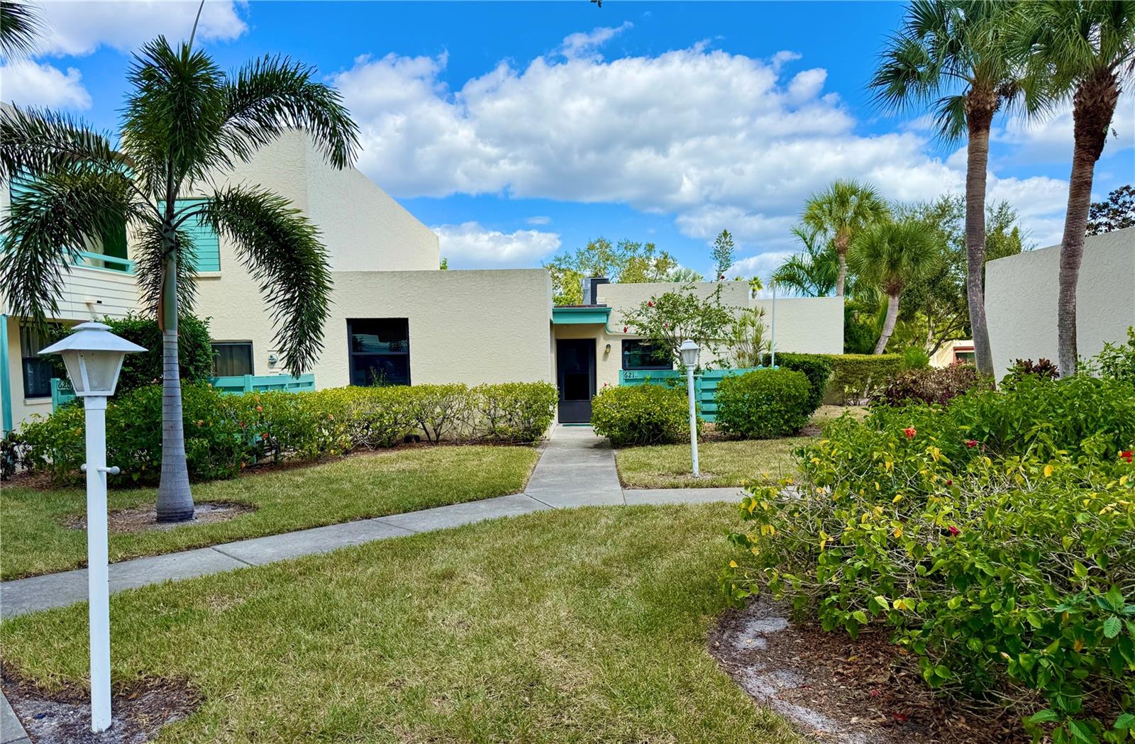621 Spring Lakes Blvd #621