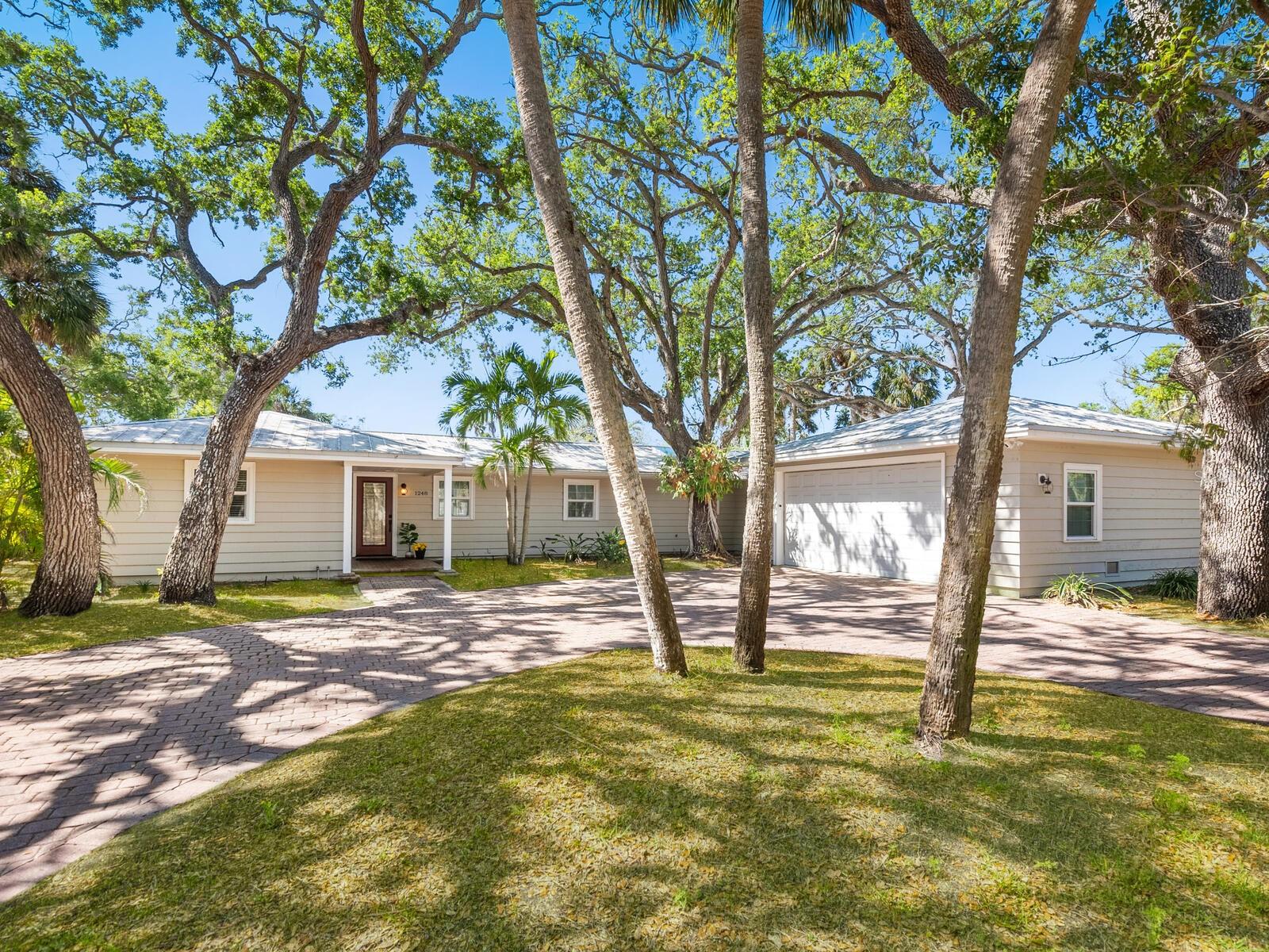 1248 Northport Dr photo 1