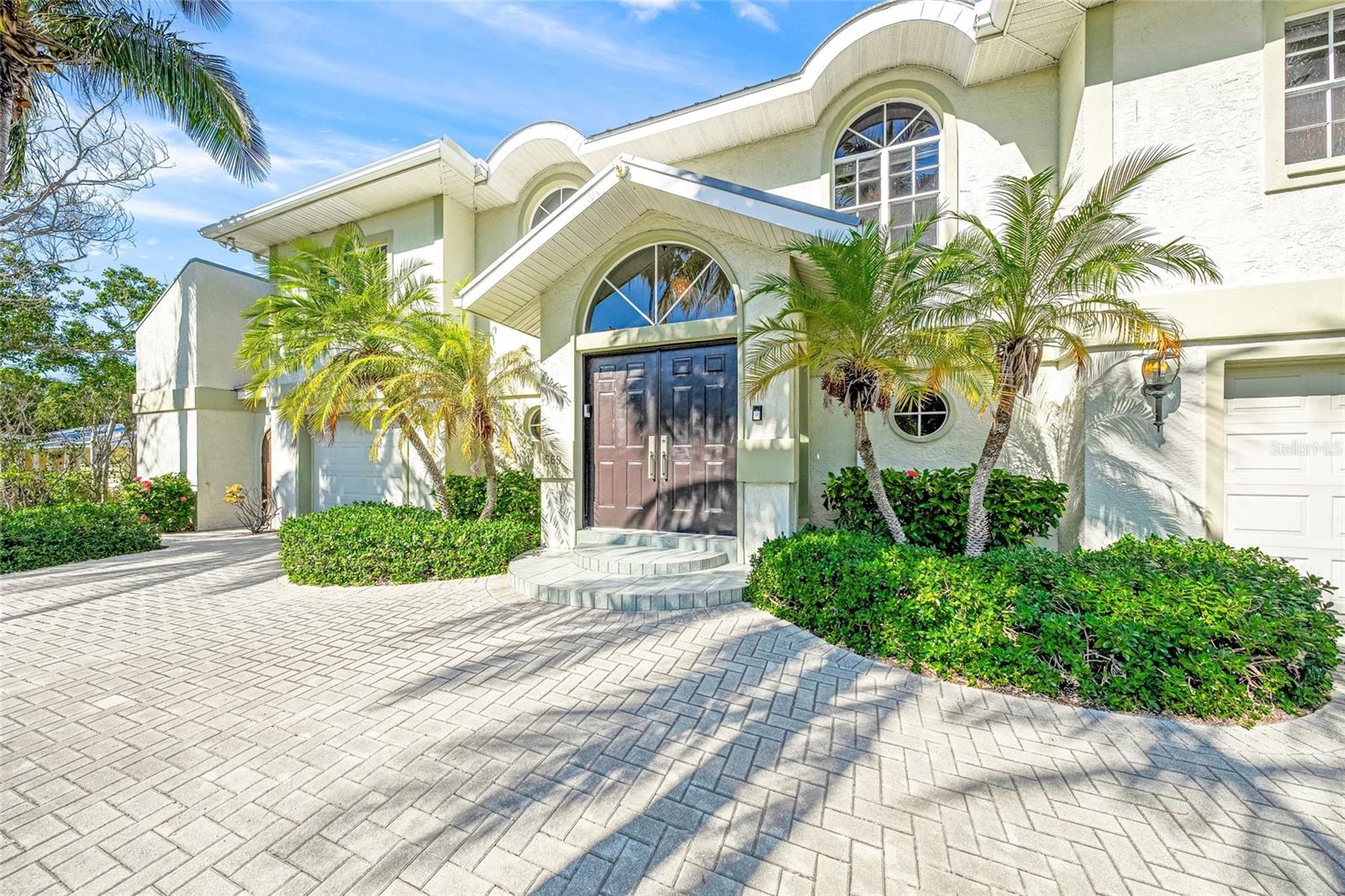 569 Juan Anasco Dr