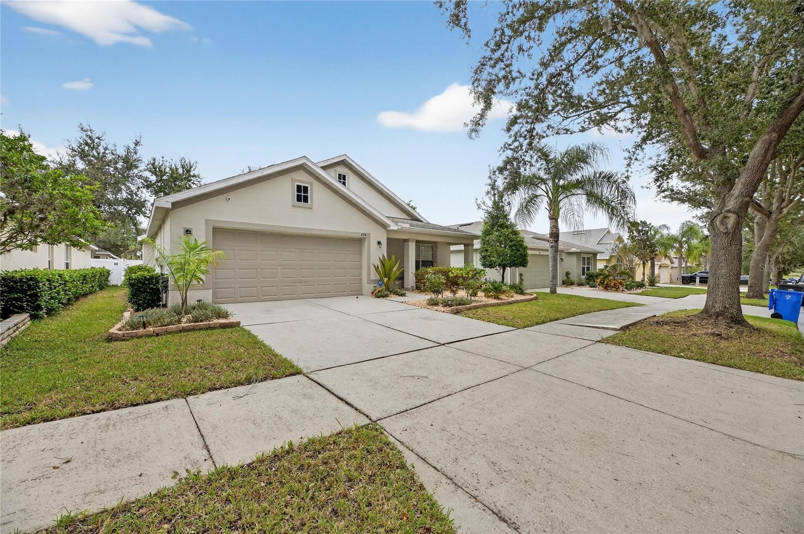 424 Down Pine Dr