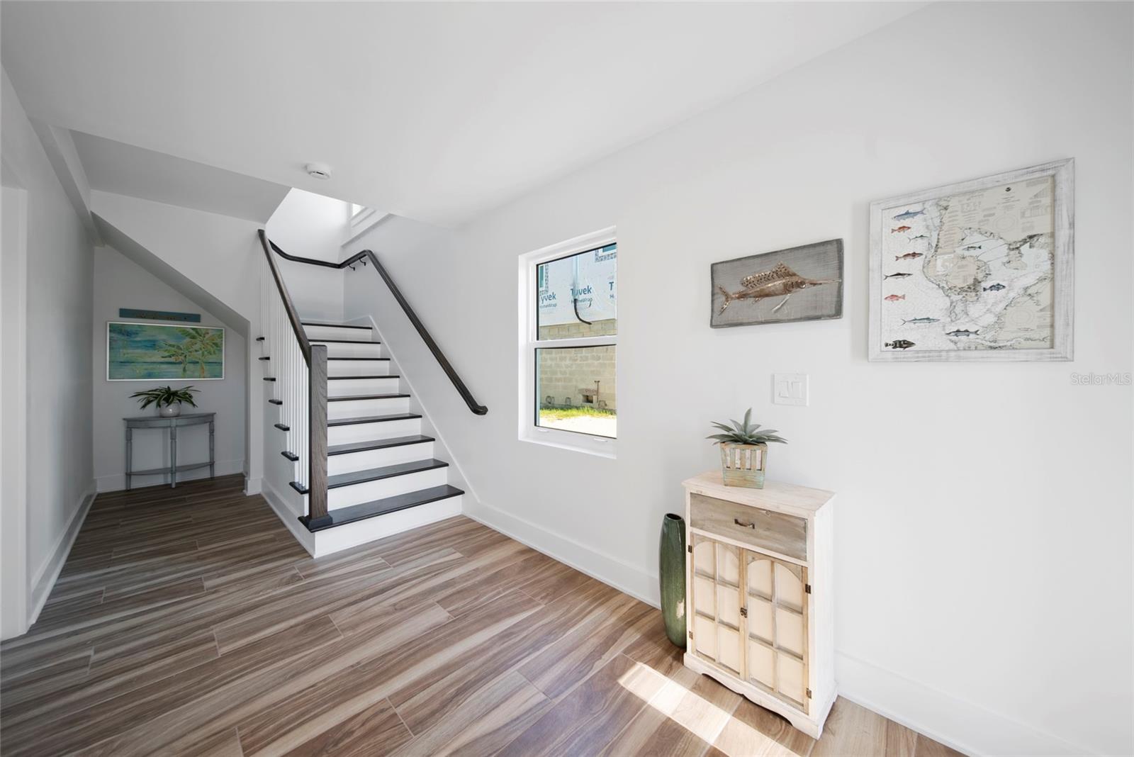 15564 Bertram Dr