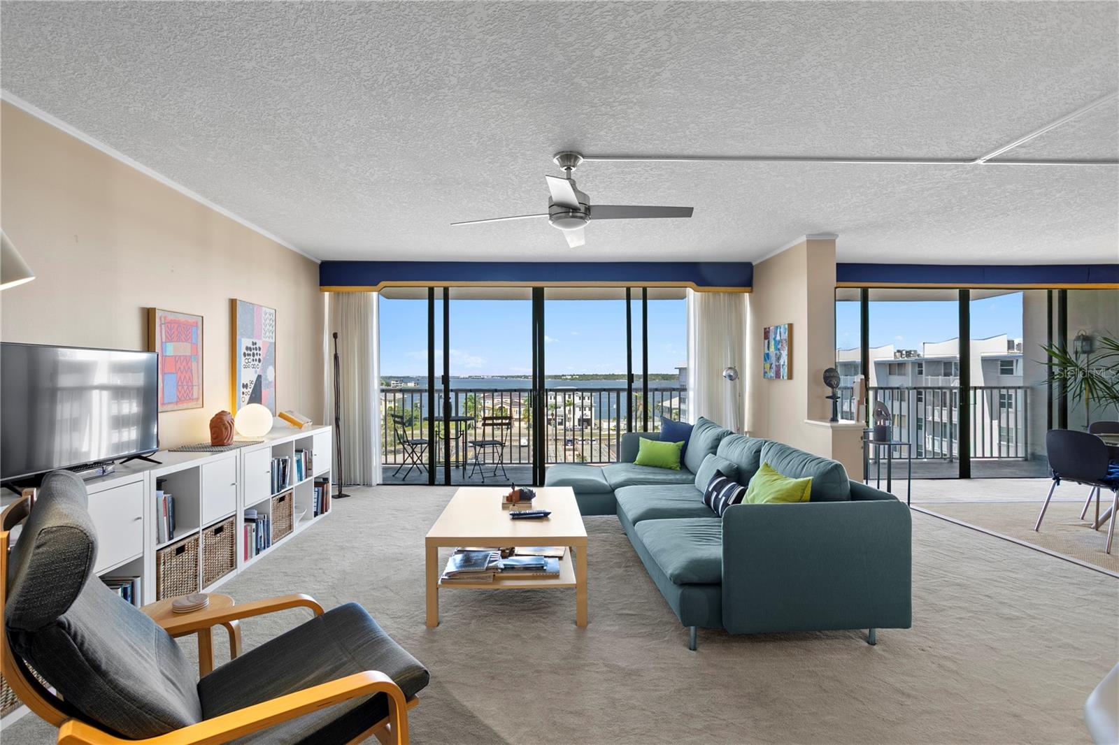 450 Treasure Island Cswy #702