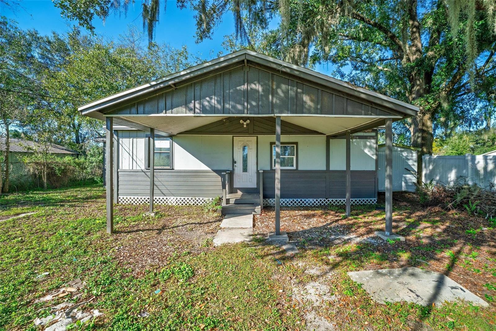 2206 Shirah Rd
