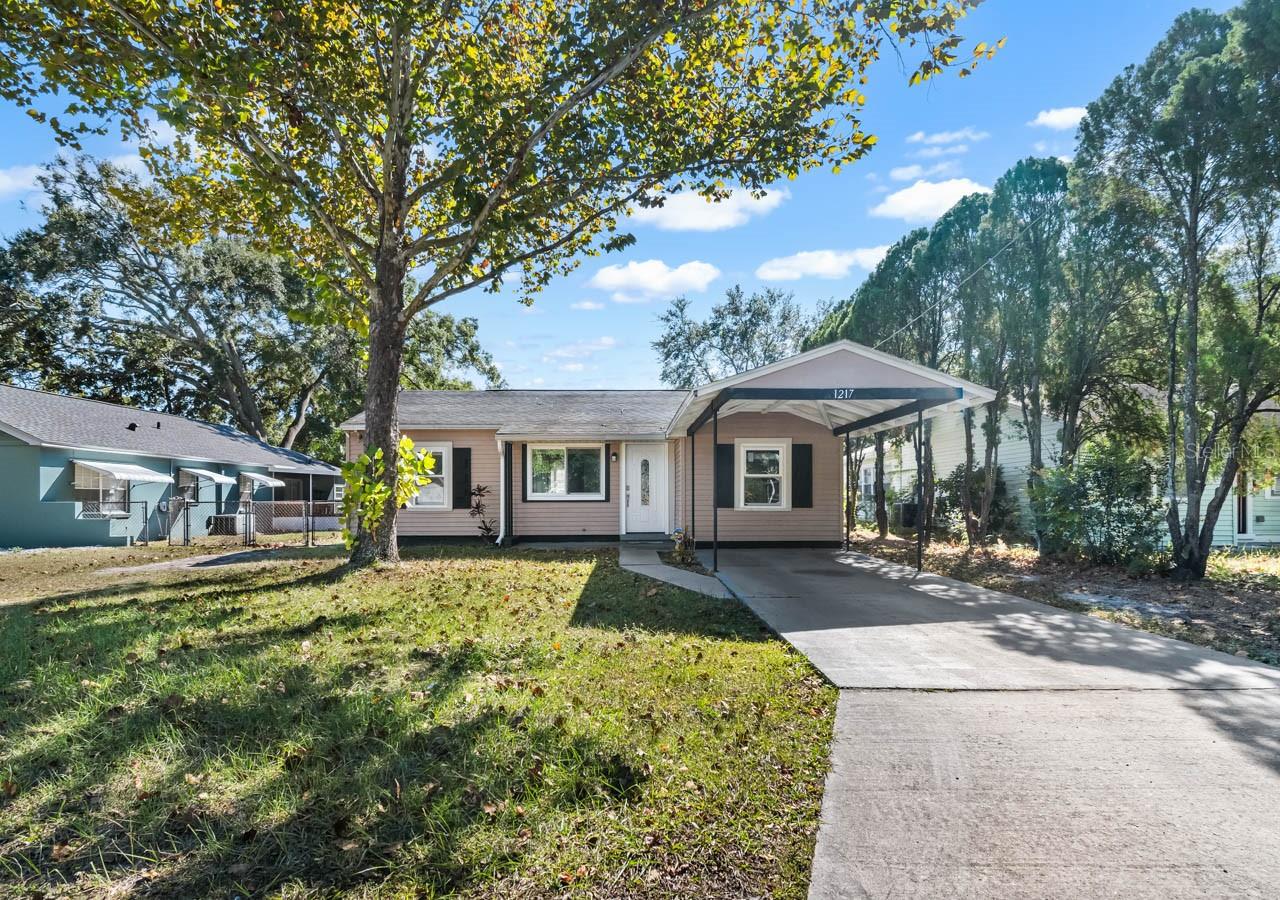 1217 Lambright St photo 1