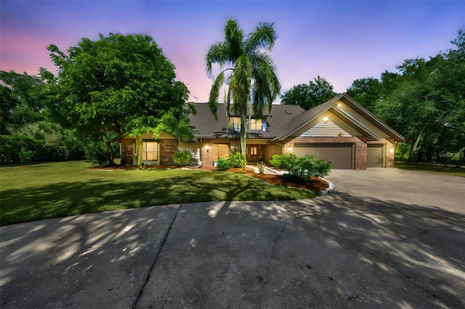 1902 Sweet Bay CT
