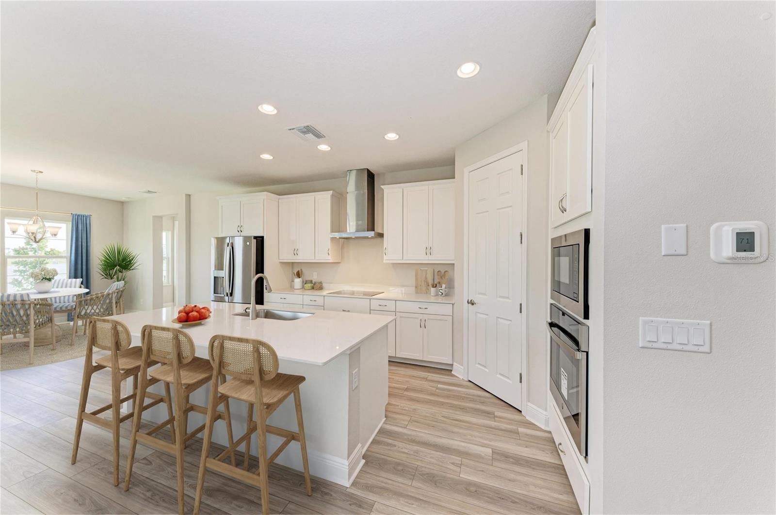 10148 Surrey Rose Dr