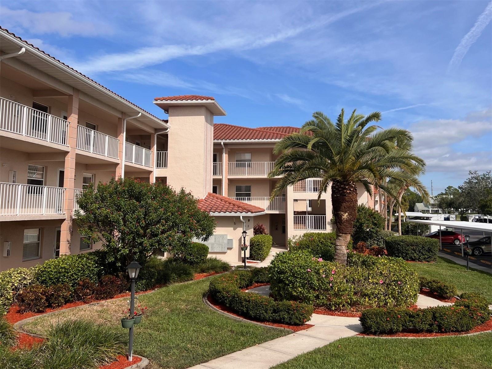 6501 Stone River Rd #203