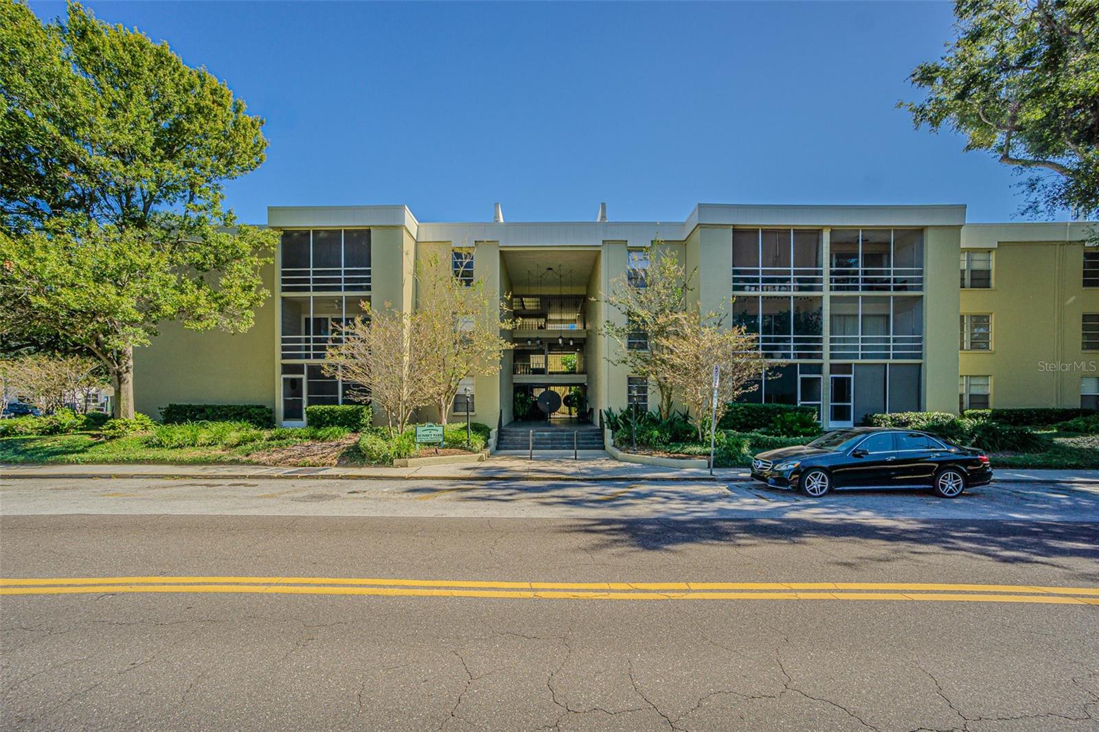 2302 S Manhattan Ave #219 photo 1