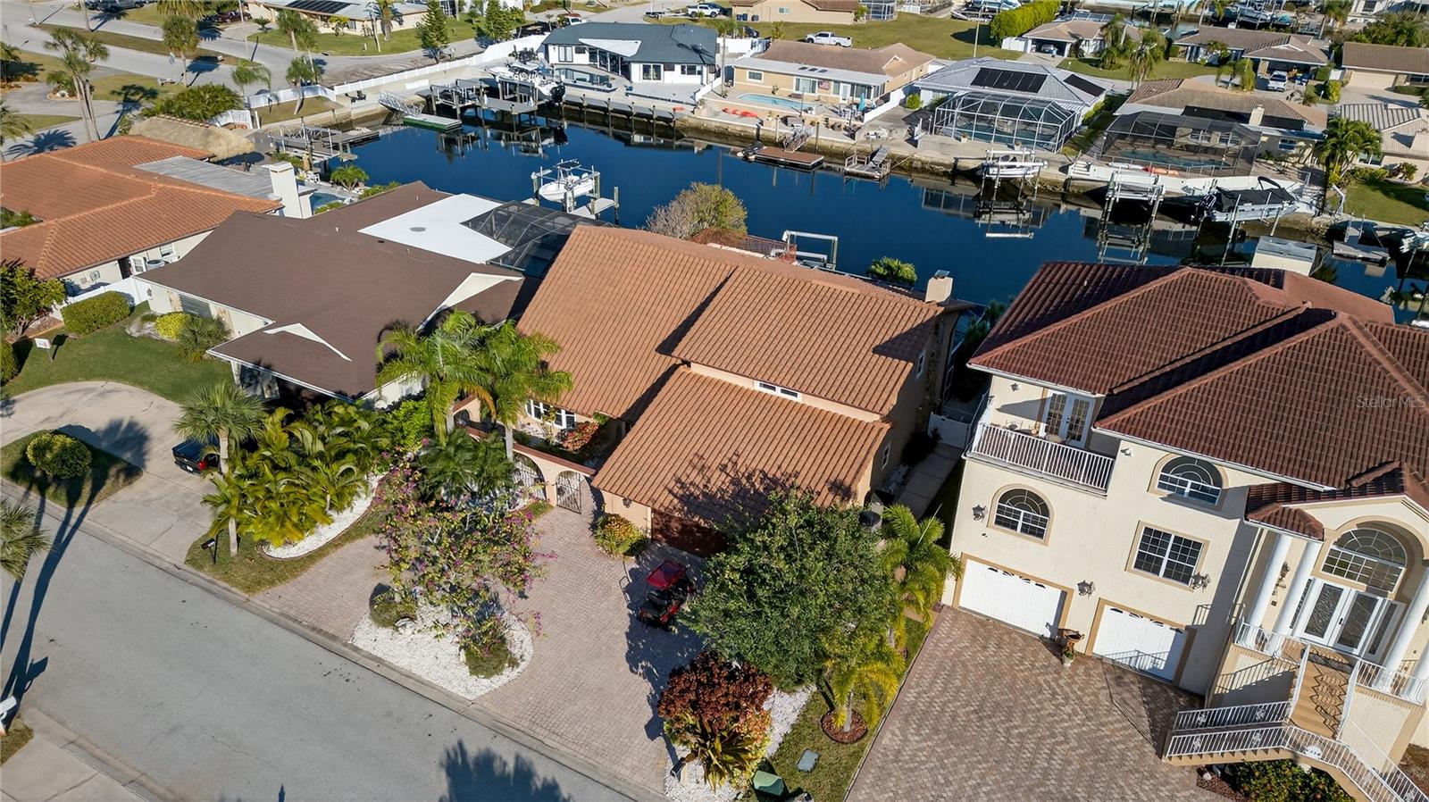 5124 South Shore Dr