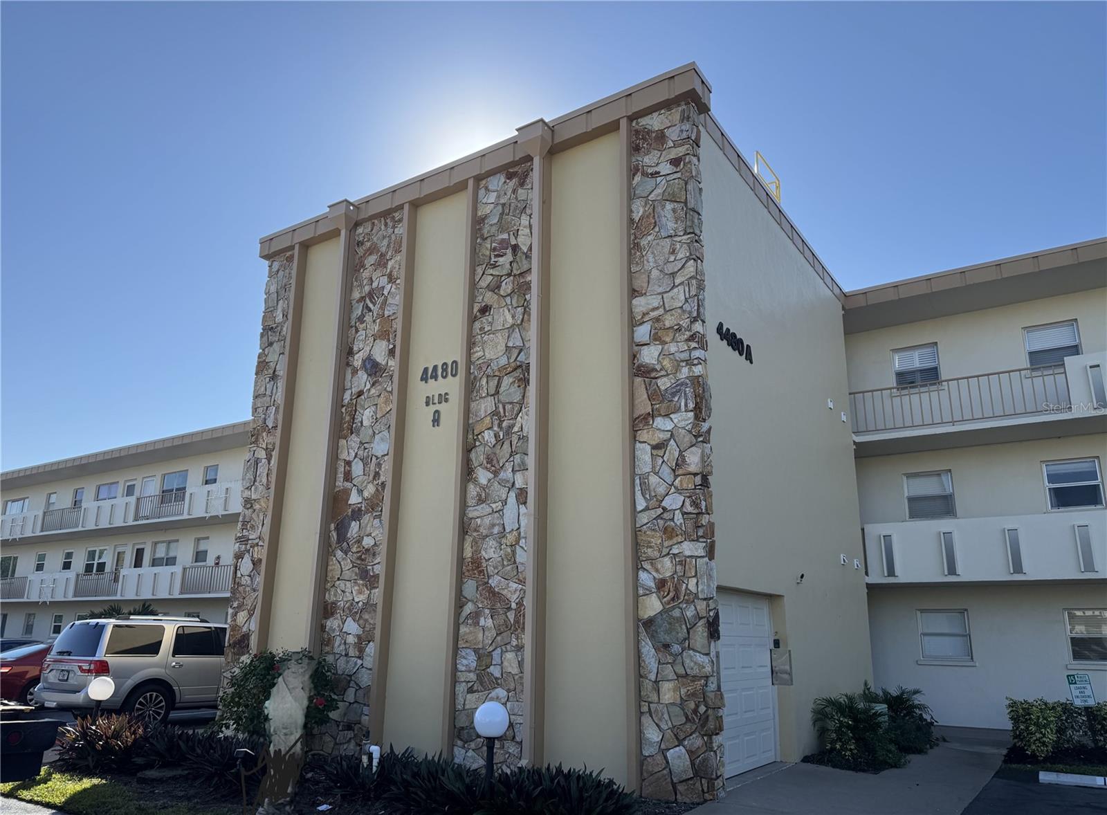 4480 Ironwood Cir #308A photo 1