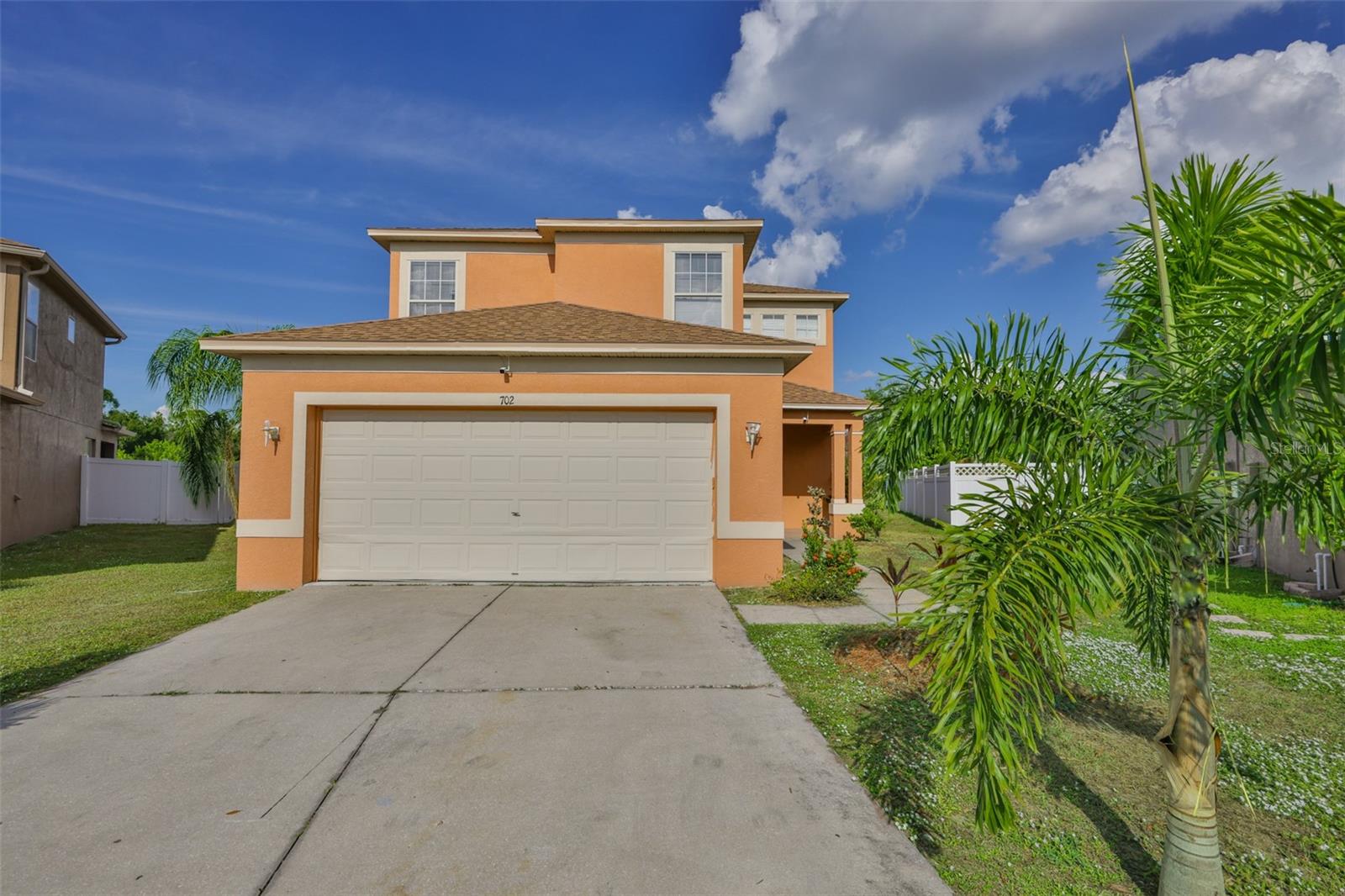 702 Cristelle Jean Dr photo 1