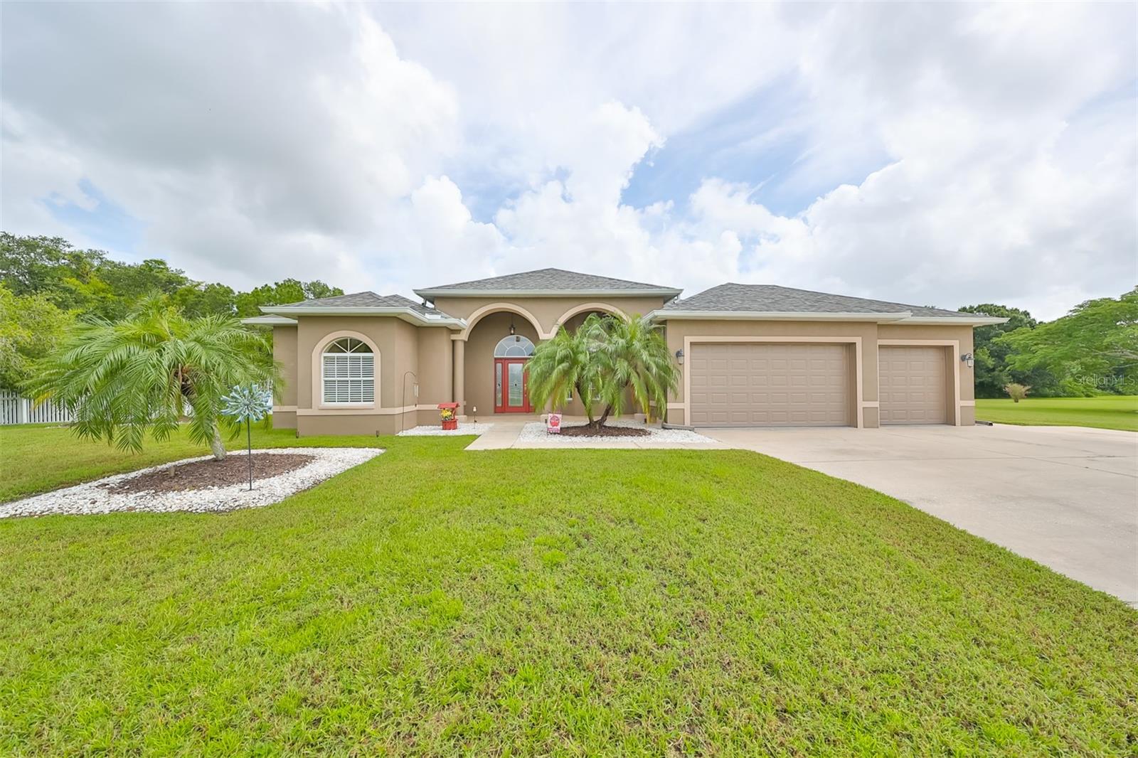 17706 Bridlewood CT photo 1