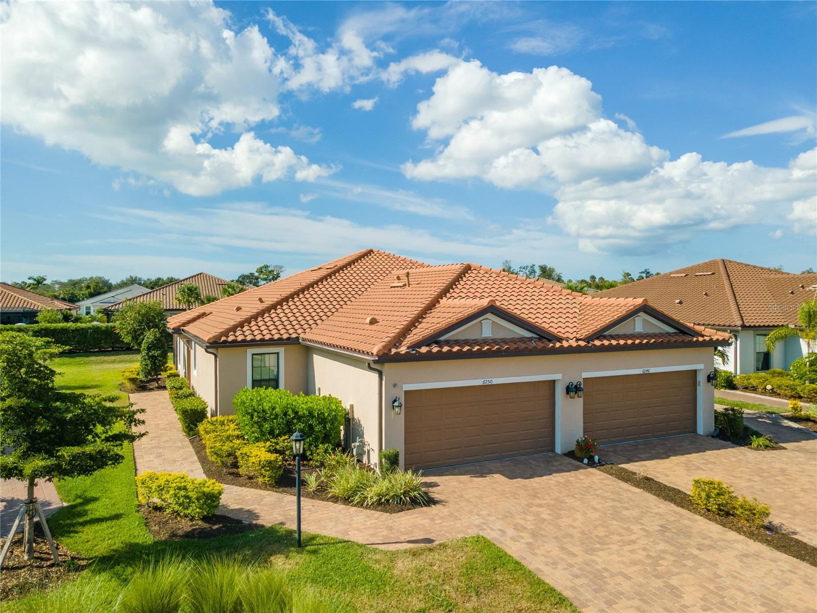 6250 Plateau CT