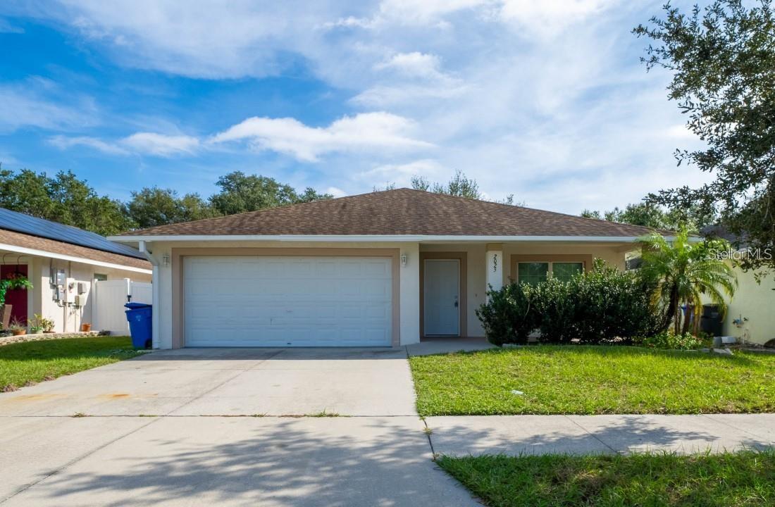 2025 Peaceful Palm St photo 1