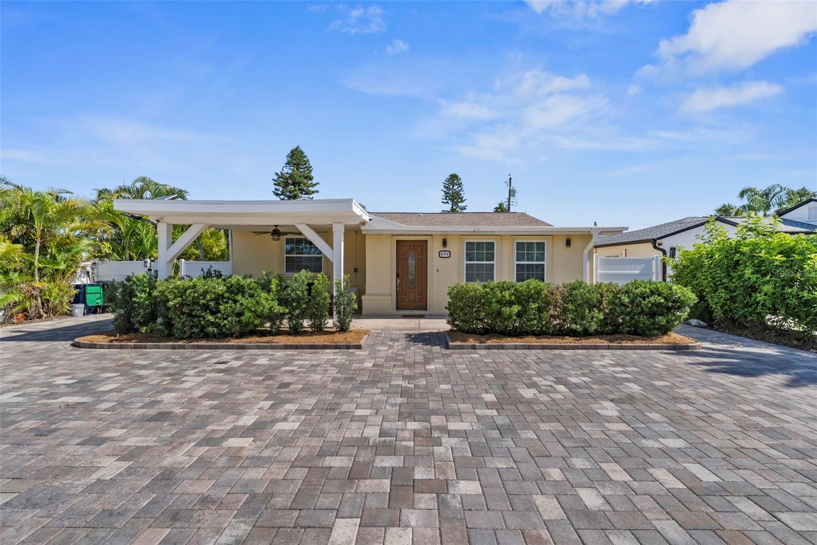 204 44th Ave