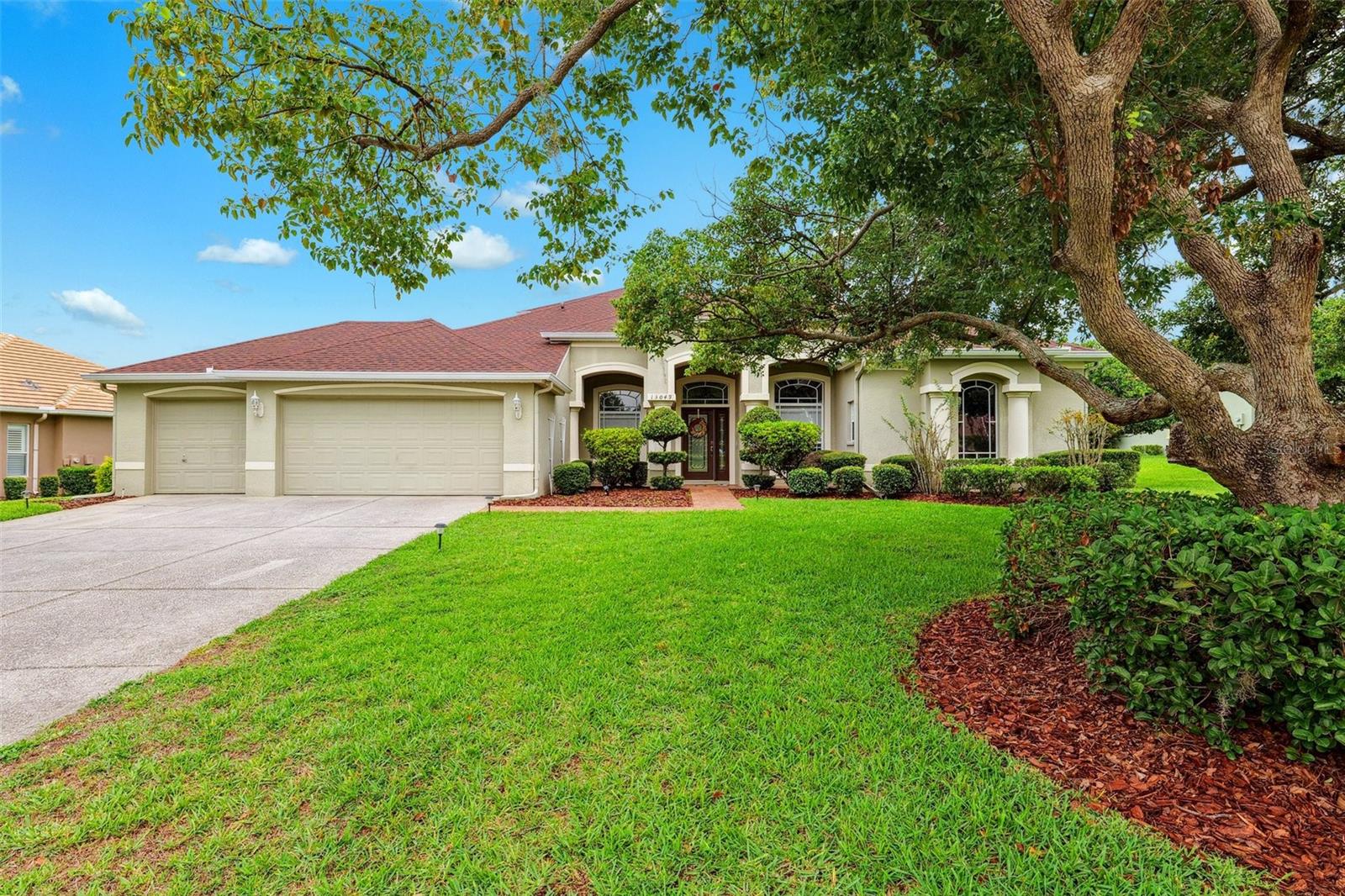 13049 Thoroughbred Dr photo 1