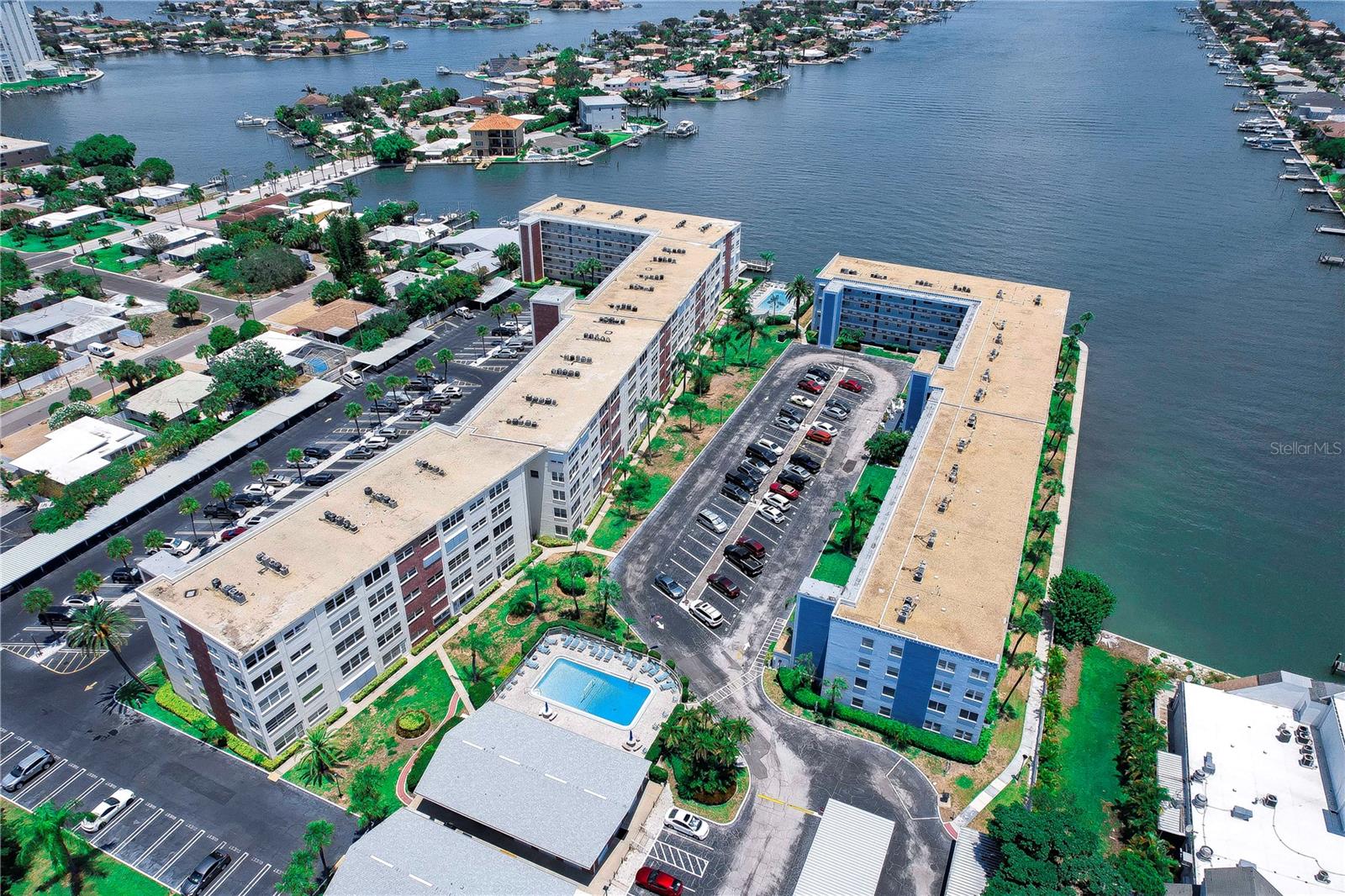 5575 Gulf Blvd #323