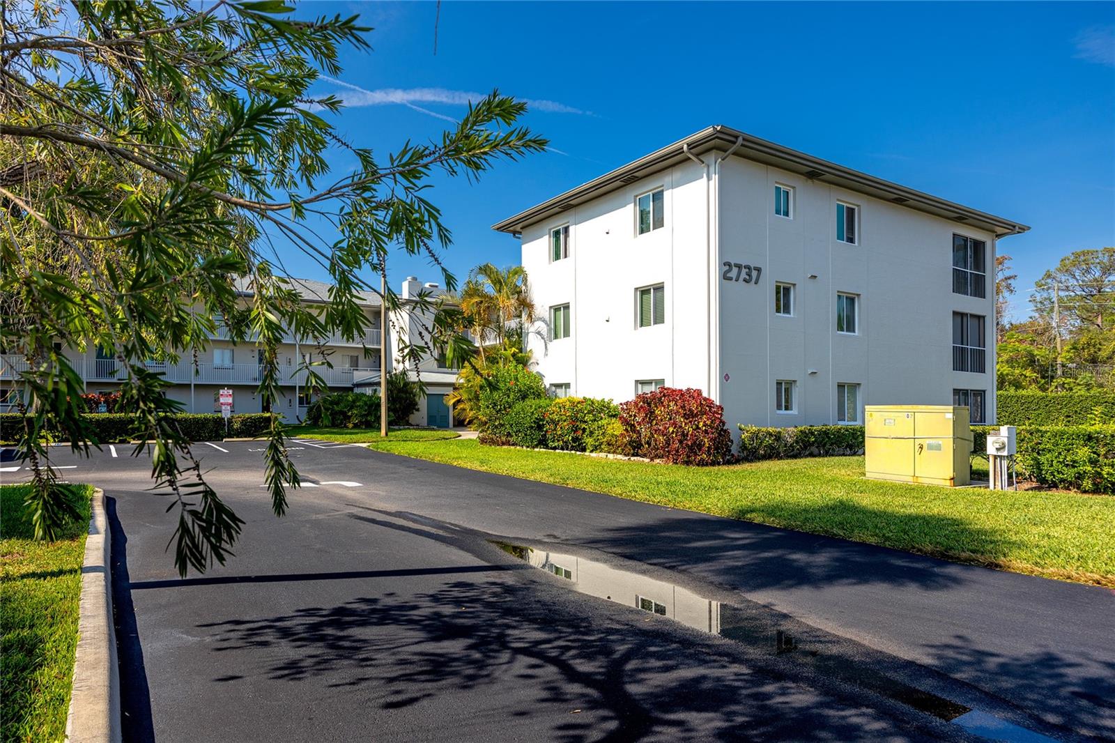 2737 Enterprise Rd E #112
