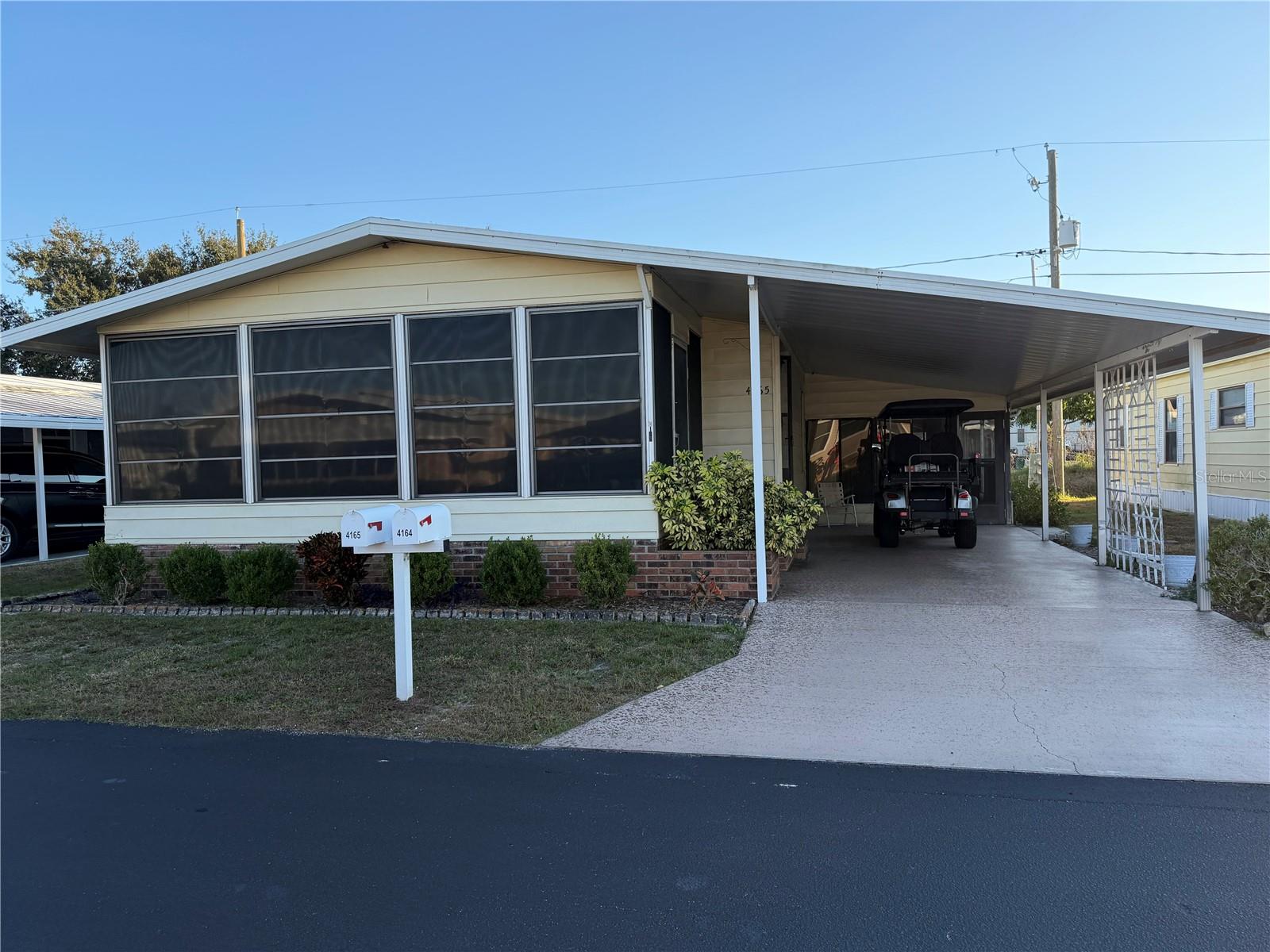 4165 Rolling Oaks Dr