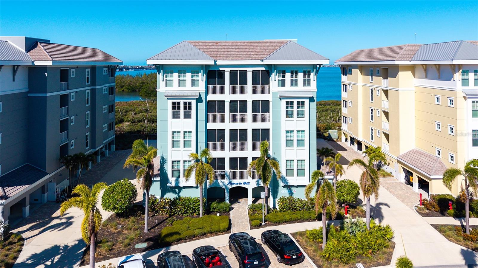 388 Aruba Cir #201