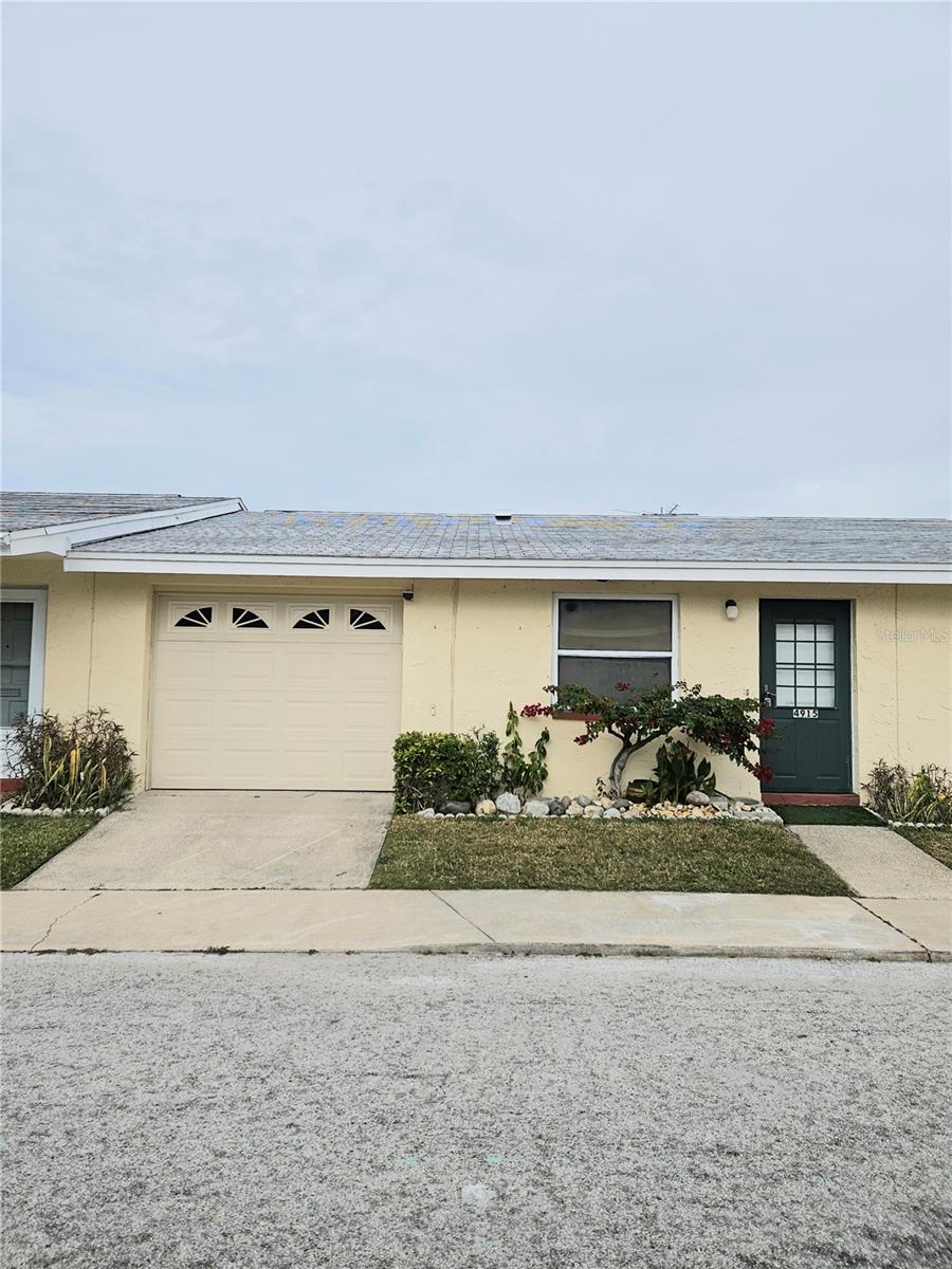 4915 Elkner St #4915