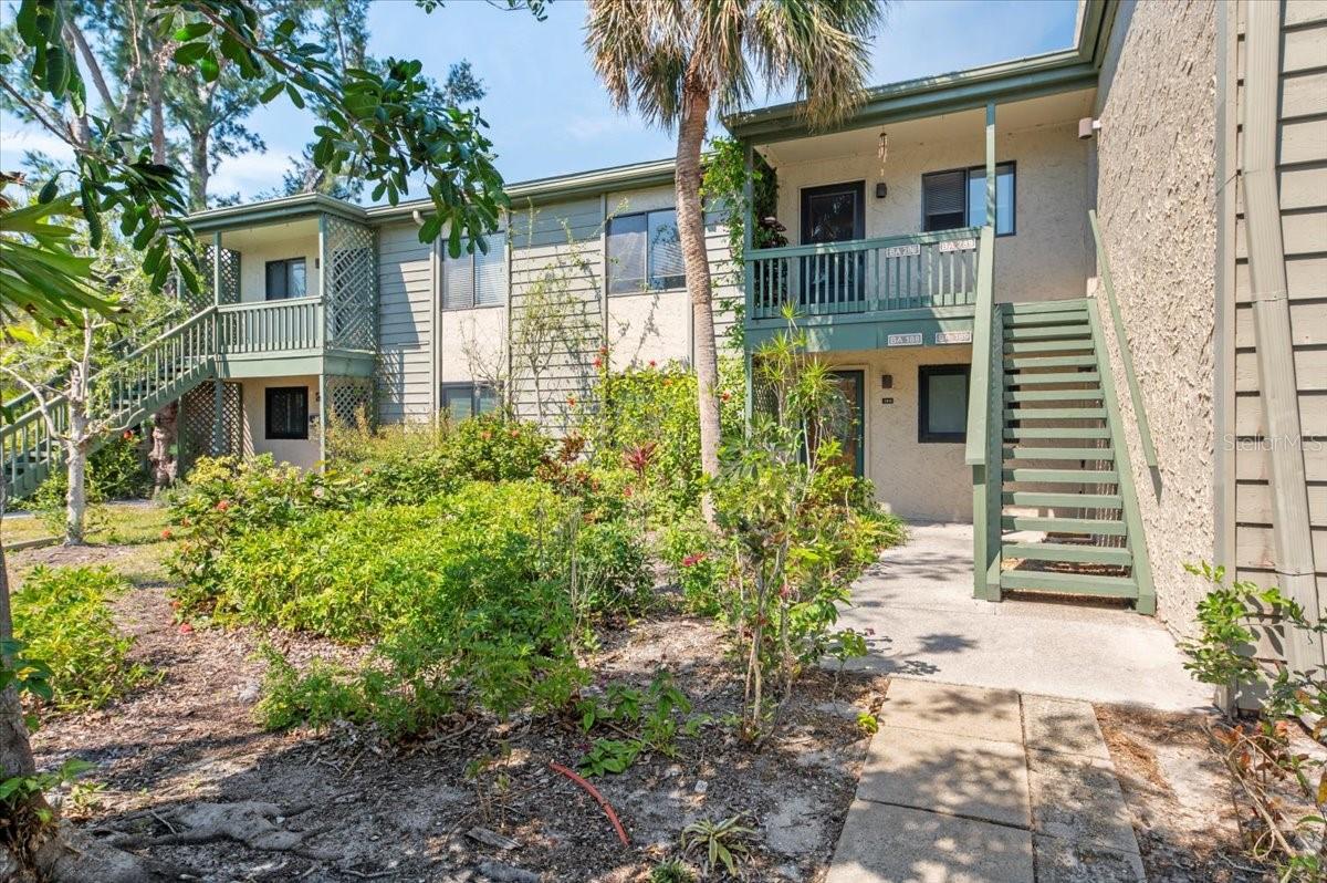1519 Pelican Point Dr #288 photo 1