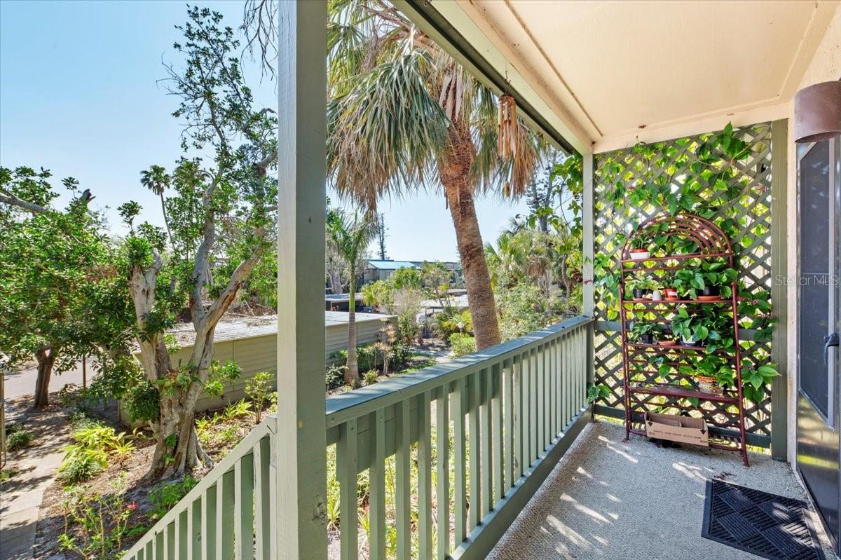 1519 Pelican Point Dr #288