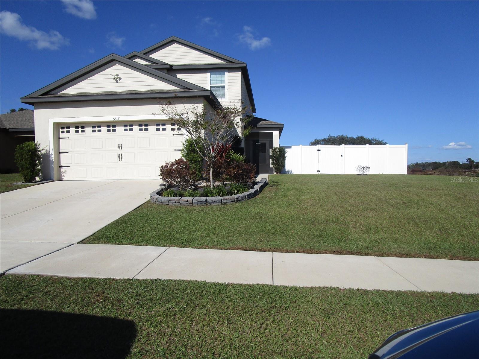 5517 Fez CT
