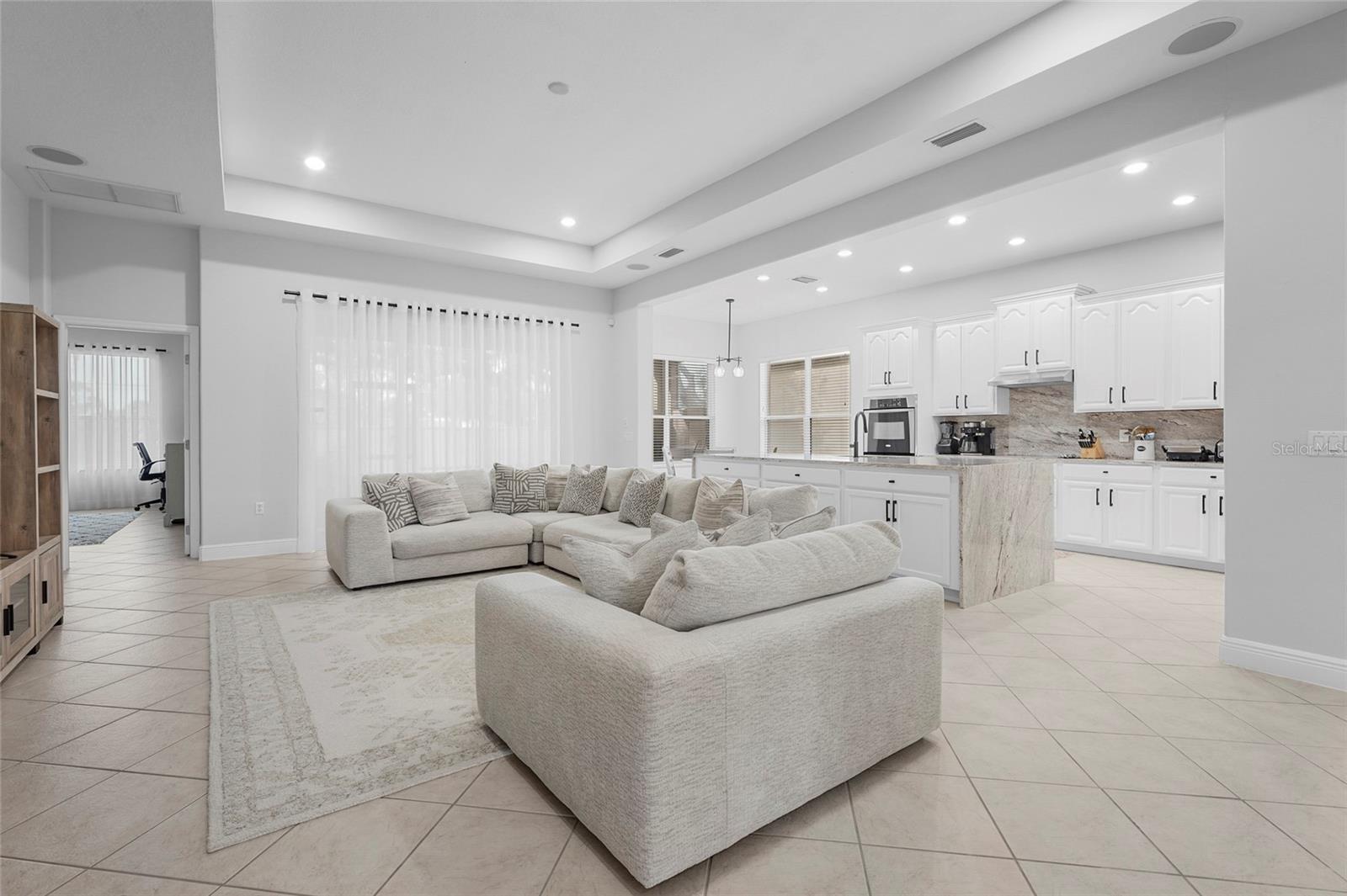 3628 Summerwind Cir