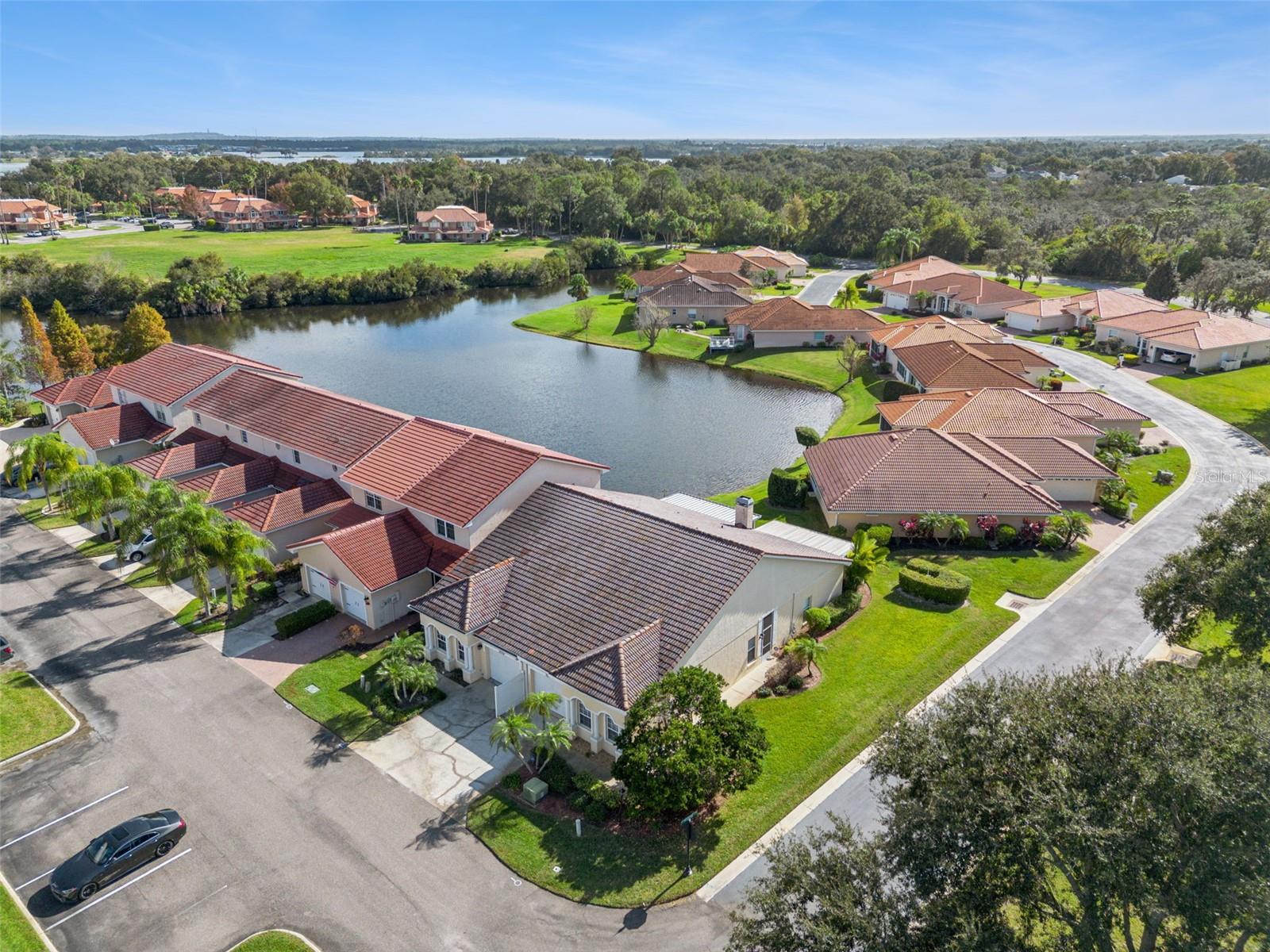 2202 Garden Lake Dr