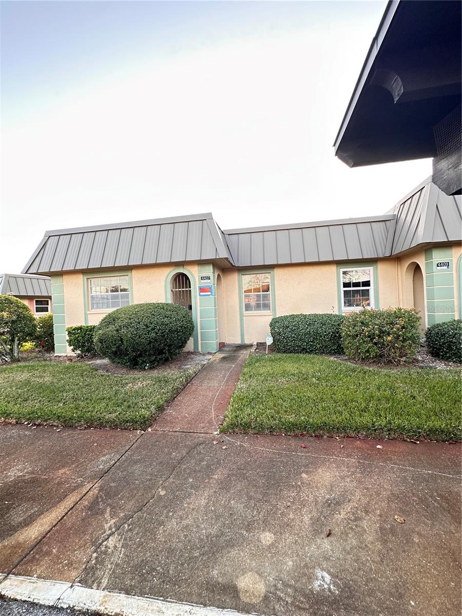 4407 Summersun Dr