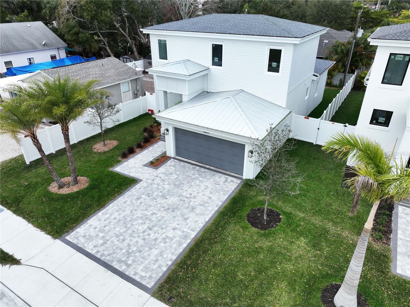 2345 Bahia Vista St photo 1