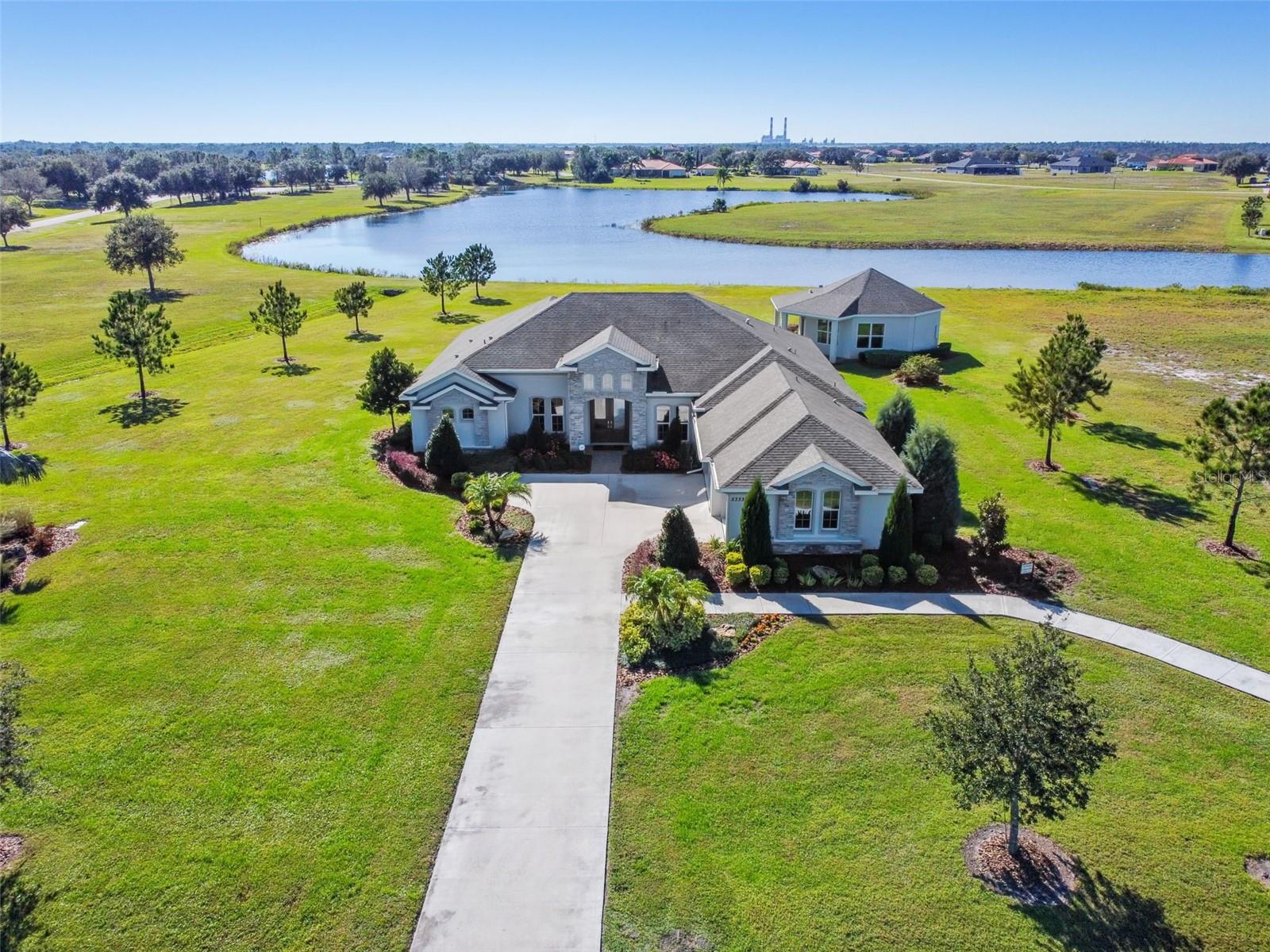 5333 Lake Venice Dr