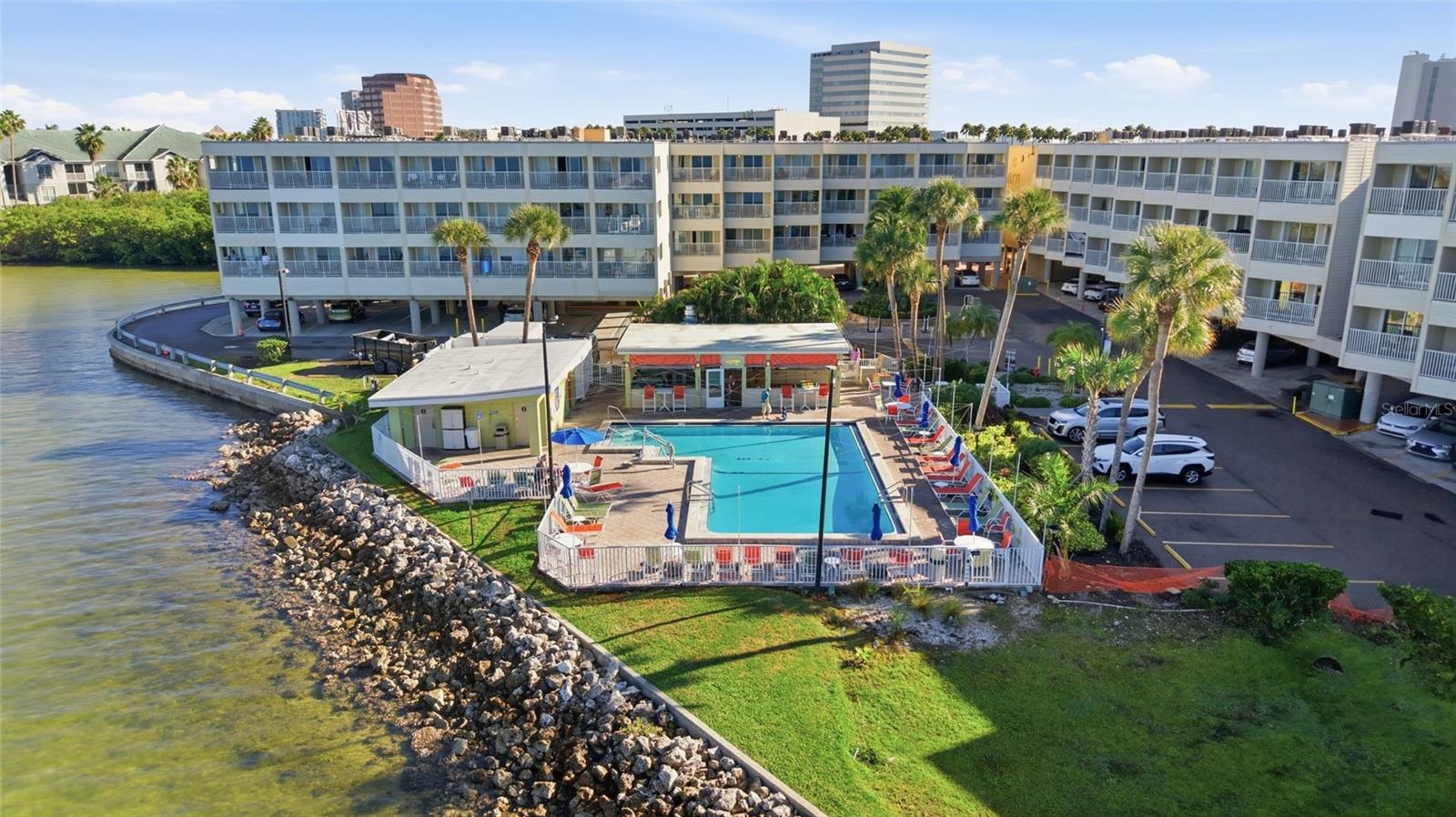 2506 N Rocky Point Dr #315 photo 1