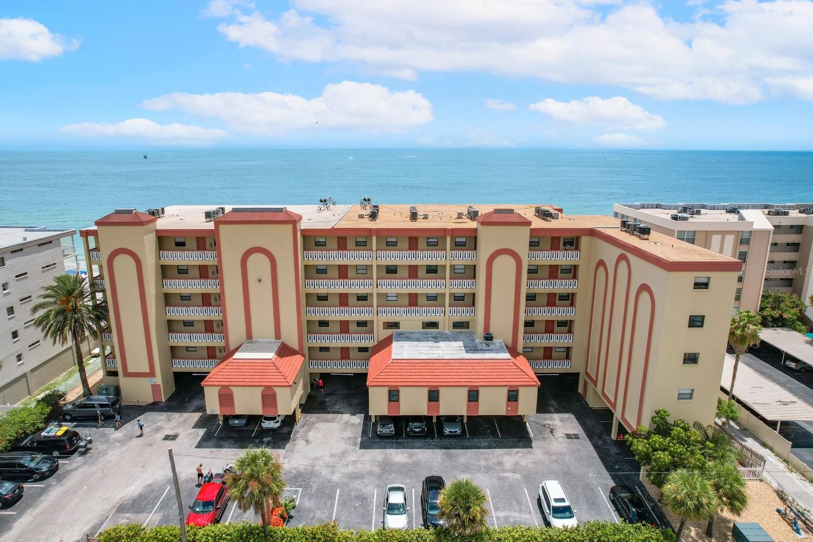 14710 Gulf Blvd #103