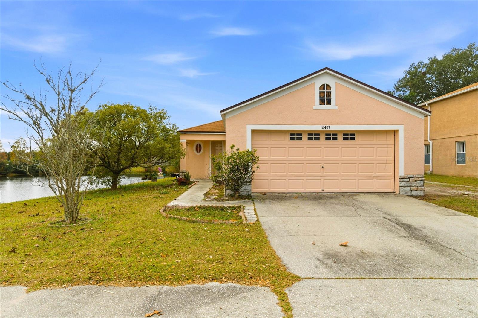10417 Blackmore Dr photo 1
