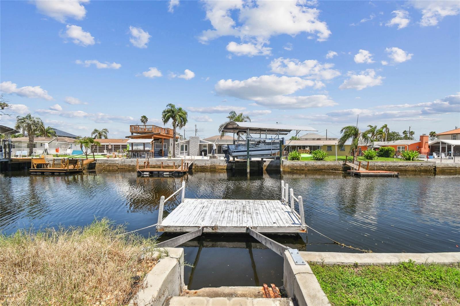 13606 Allyn Dr photo 1