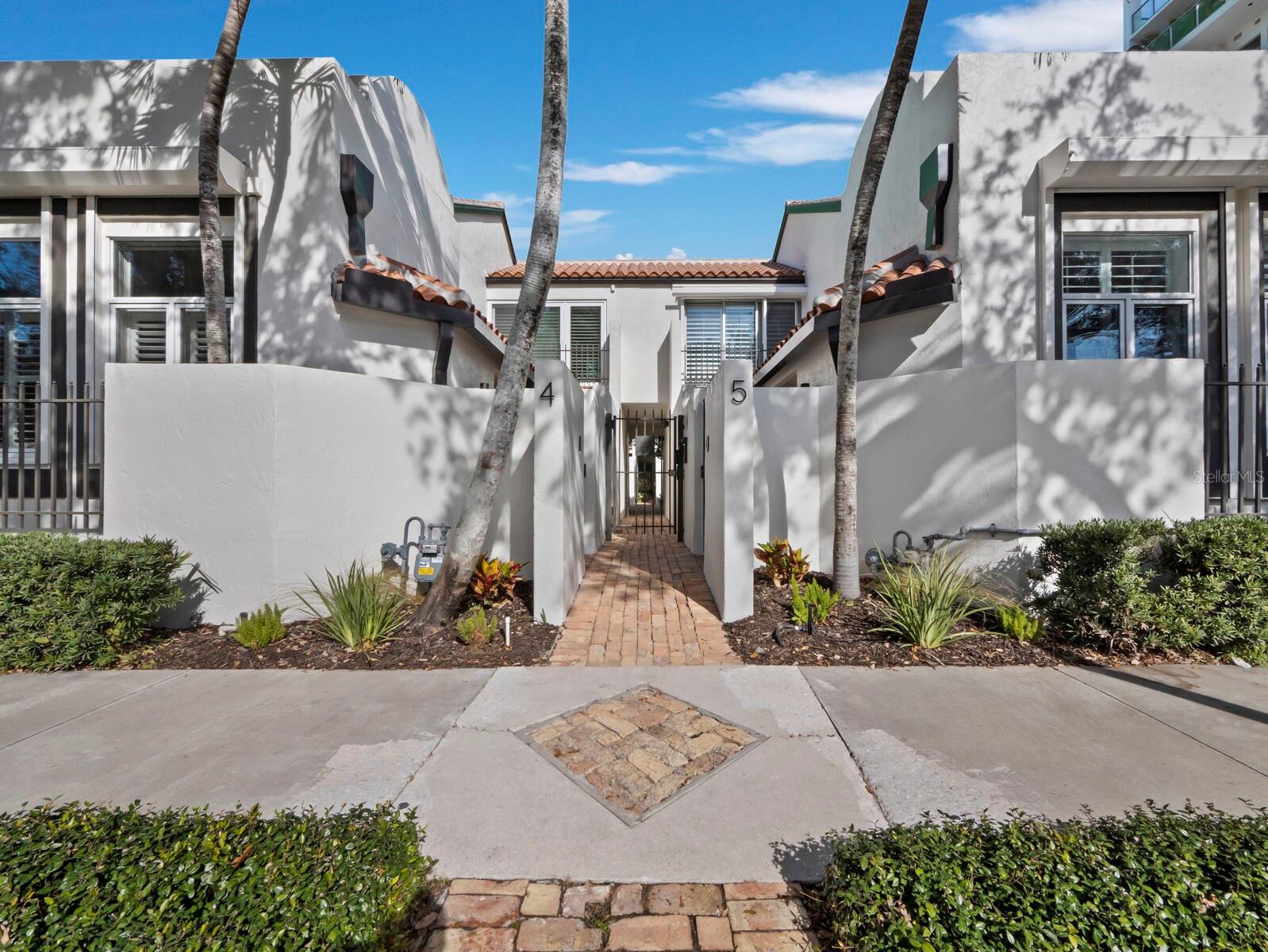 200 Cocoanut Ave #7 photo 1