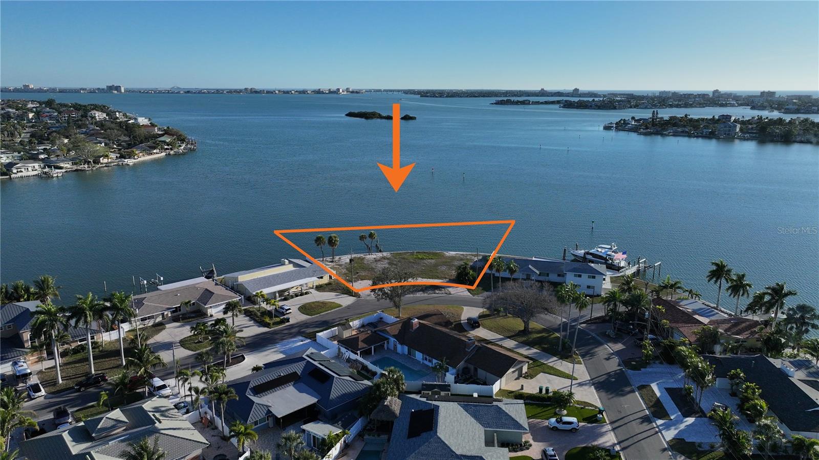 1503 Sea Gull Dr S photo 1