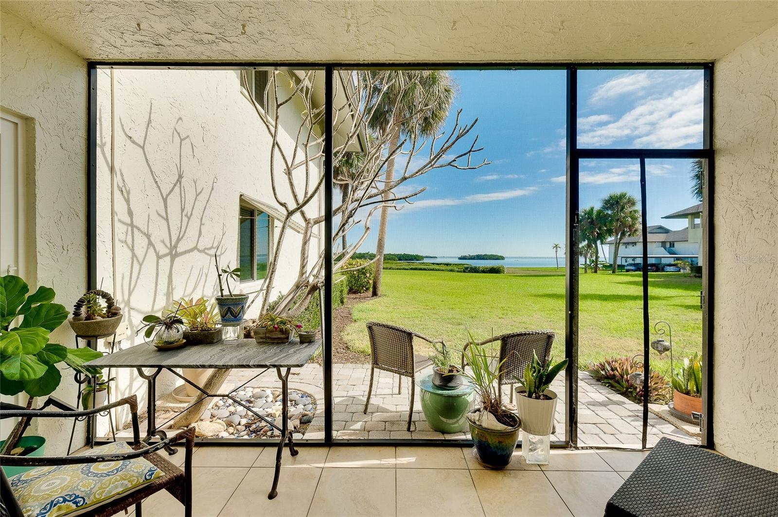 4234 Gulf Of Mexico Dr #U1 photo 1