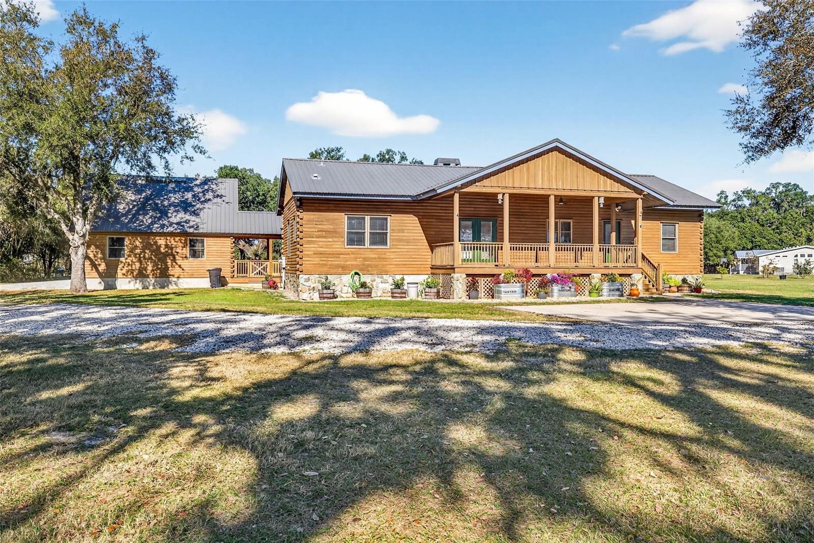 6750 Sutton Oaks Ln