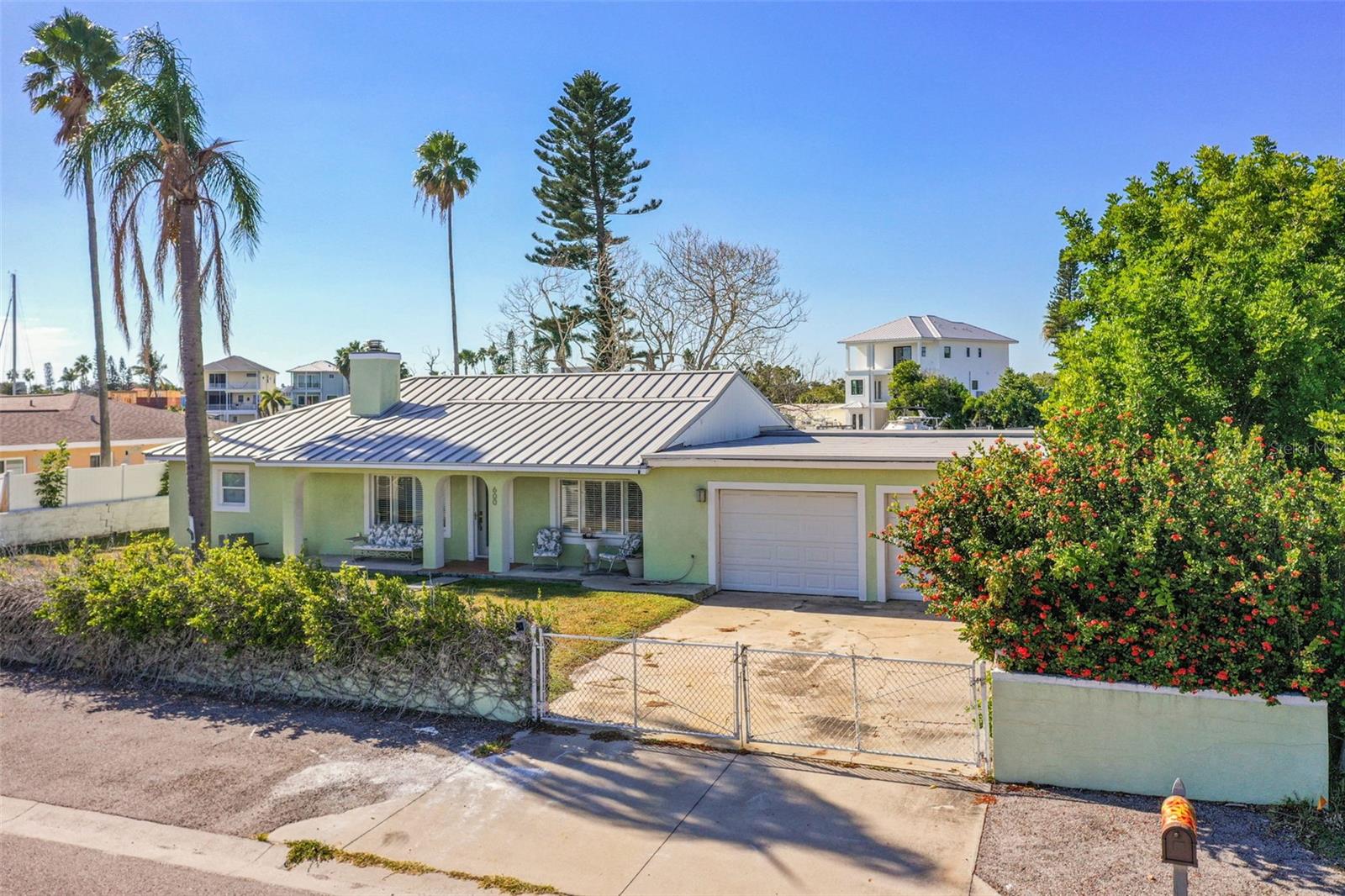 600 Normandy Rd